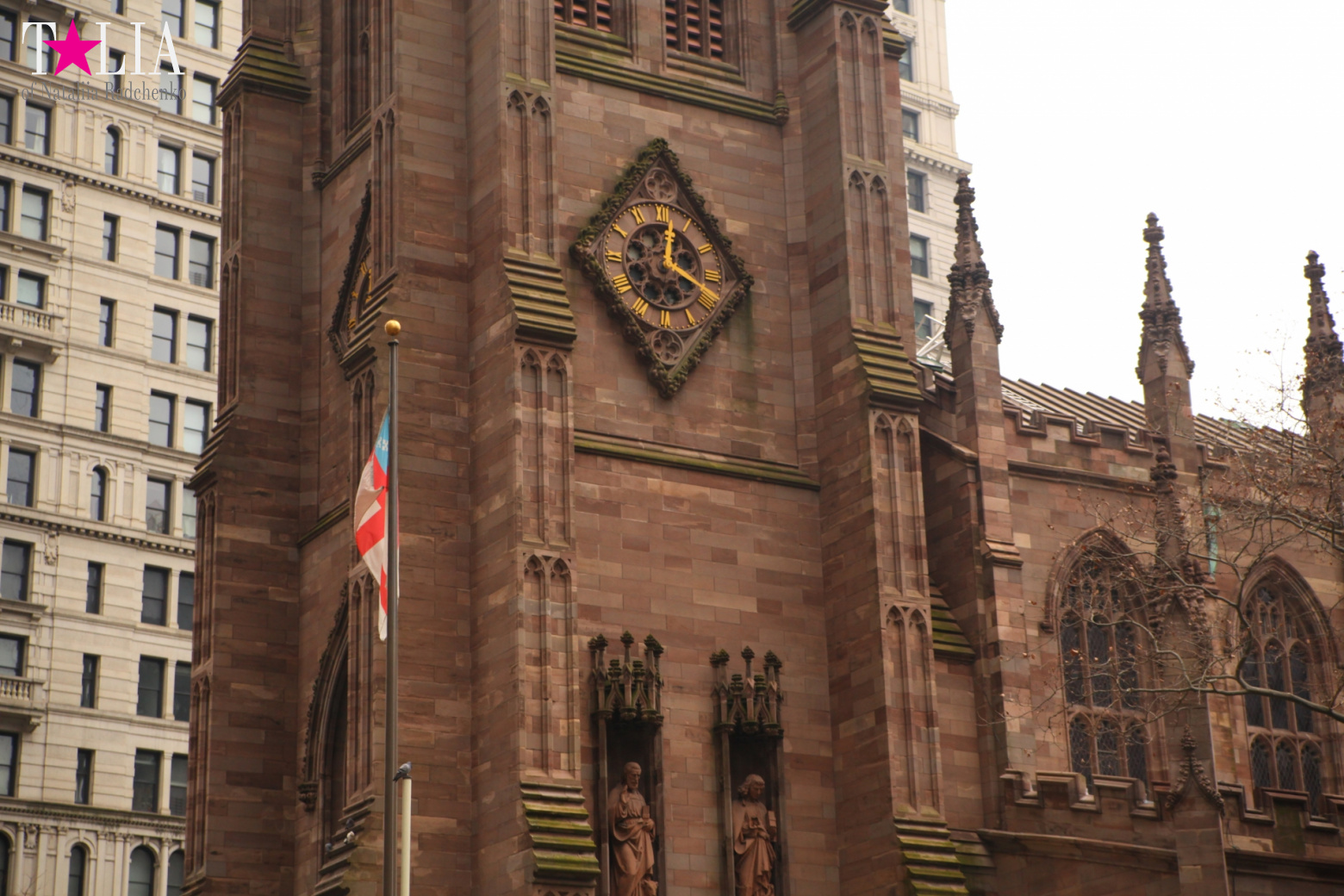 The Financial District of Manhattan: The bull, the New York Stock Exchange, Wall Street, the World Trade Centre, 9/11 Memorial